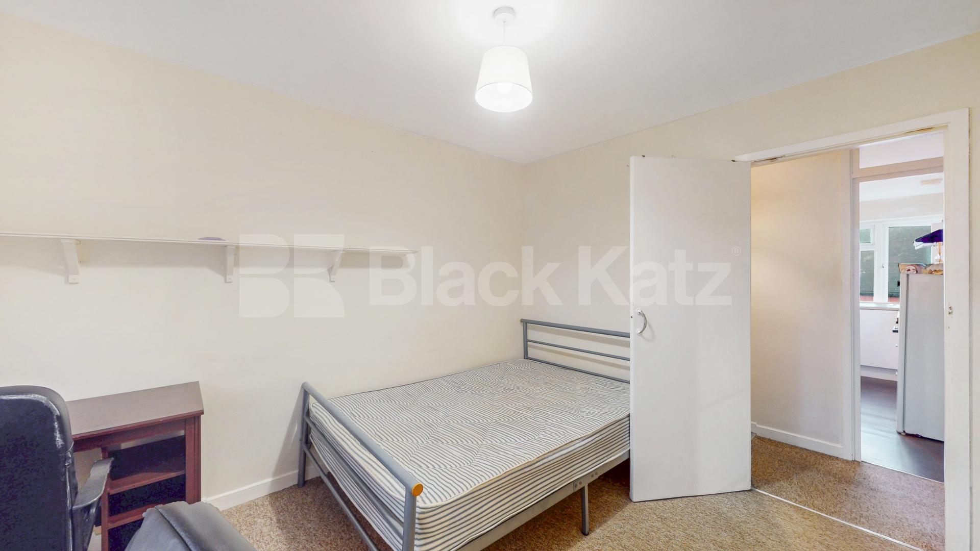 			3 Bedroom, 1 bath, 1 reception Flat			 Chichele Road, Willesden Green
